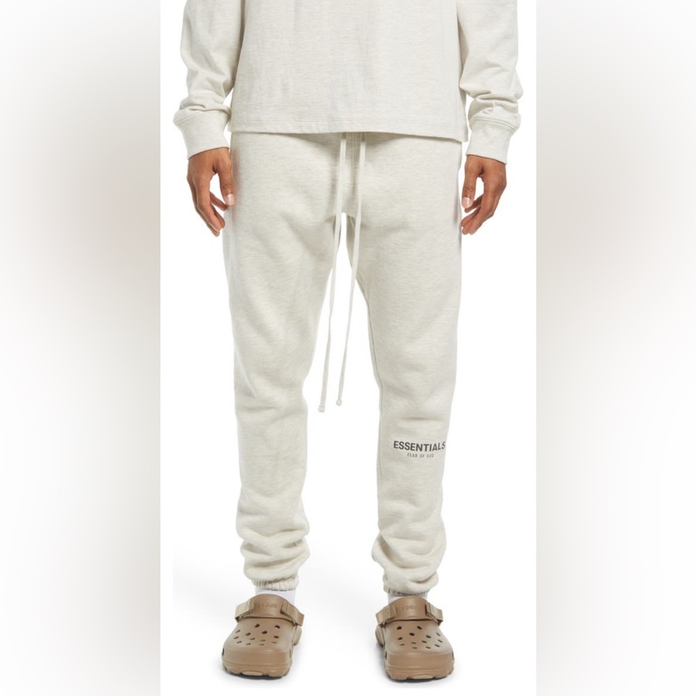 NWT Fear of God Essentials Cotton Blend Sweatpants - Picture 1 of 11
